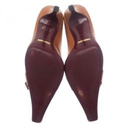 مملوكة مسبقًا Dolce and Gabbana Beige Leather Pointed Toe Buckle Pumps Size 39.5