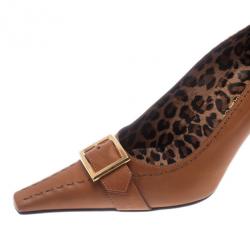 مملوكة مسبقًا Dolce and Gabbana Beige Leather Pointed Toe Buckle Pumps Size 39.5