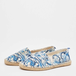 Pre Owned Dolce & Gabbana Blue/White Maiolica Print Canvas Slip On Espadrilles Size 38