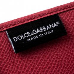 مملوكة مسبقًا Dolce and Gabbana Red Leather Passport Holder
