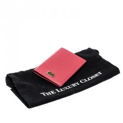 مملوكة مسبقًا Dolce and Gabbana Red Leather Passport Holder
