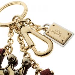 مملوكة مسبقًا ميدالية مفاتيح دولتشي أند غابانا فيس شارم أوف ذا ديزاينرز