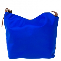 مملوكة مسبقًا Dooney & Bourke Blue Nylon Annie Sac Crossbody Bag