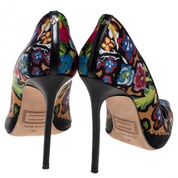 Dsquared2 Floral Print Fabric Pointed Toe  Pumps Size 38