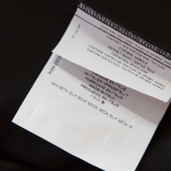 Pre Owned توب ايترو حرير حواف غير متماثلة أكمام قصيرة أسود L