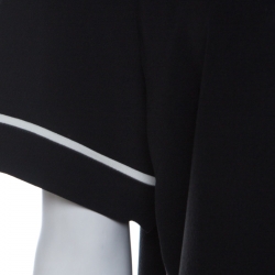 Pre Owned توب ايترو حرير حواف غير متماثلة أكمام قصيرة أسود L