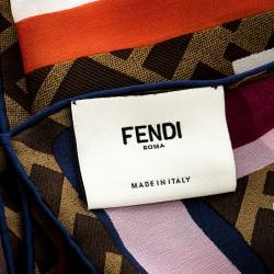 Pre Owned وشاح فندي حرير طباعة طباشير وزوكا