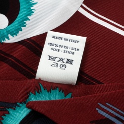 مملوكة مسبقًا كوفية فندي ماكسي رابي مونستر حرير أحمر مطبوع