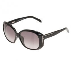 مملوكة مسبقًا نظارة شمسية فندي FS5329 سوداء كبيرة مربعة