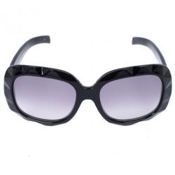 مملوكة مسبقًا Fendi Black Oversize Square Woman Sunglasses