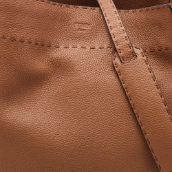 Pre Owned Fendi Brown Leather Large Anna Shoulder Bag