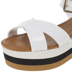 مملوكة مسبقًا Fendi White Rubber Crisscross Strapped Striped Platform Sandals Size 38.5