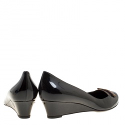 Pre Owned Fendi Black Patent Leather Bow Detail Wedge Pumps Size 42