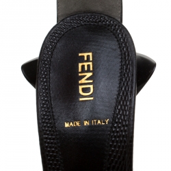 مملوكة مسبقًا Fendi Black Patent Leather With Embossed Lizard Leather Appliqued Flower Peep Toe Ankle Strap Sandals Size 38