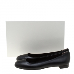 Pre Owned Fendi Black Leather Ballet Flats Size 38.5