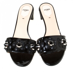 Pre Owned Fendi Black  Floral Appliquè Patent Leather Slide Mules Size 39.5