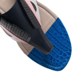 مملوكة مسبقًا Fendi Bugs Paneled Leather Thong Sandals Size 37