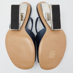 Pre Owned Fendi Blue Leather Fendi First Slide Sandals Size 40