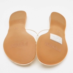Pre Owned Fendi Off White Patent Leather Thong Flats Size 38