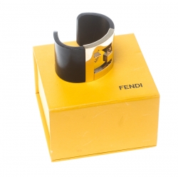 مملوكة مسبقًا Fendi Black Leather Gold Tone Wide Open Cuff Bracelet