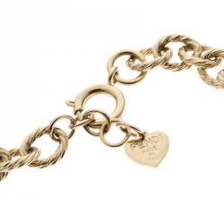 مملوكة مسبقًا Fendi Enamel Heart Gold Tone Charm Necklace