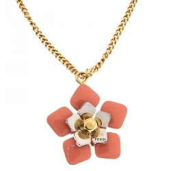 مملوكة مسبقًا Fendi Blossom Enamel Flower Charm Gold Tone Bracelet