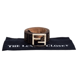مملوكة مسبقًا Fendi Brown Zucca Canvas FF Logo Belt 95CM