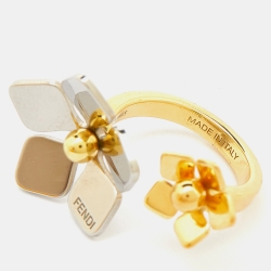Pre Owned Fendi Two Tone Flower Motif Open Ring Size 52.5