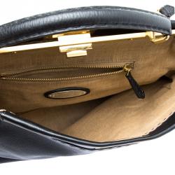 Pre Owned Fendi Black Leather Large Peekaboo Top Handle Bag