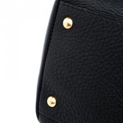 Pre Owned Fendi Black Leather Large Peekaboo Top Handle Bag