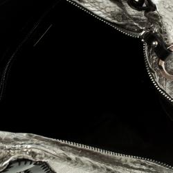 Pre Owned Fendi Silver Python Oyster Hobo