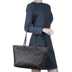 مملوكة مسبقًا Fendi Brown Zucca Canvas Roll Tote