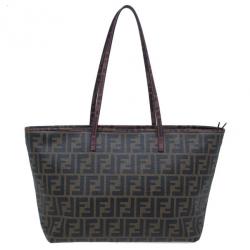 مملوكة مسبقًا Fendi Brown Zucca Canvas Roll Tote