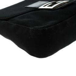 Pre Owned Fendi Black Fabric Baguette Shoulder Bag