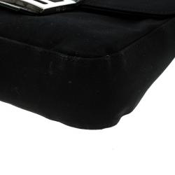Pre Owned Fendi Black Fabric Baguette Shoulder Bag