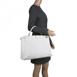 Pre Owned Fendi White Leather Large Peekaboo Top Handle Bag