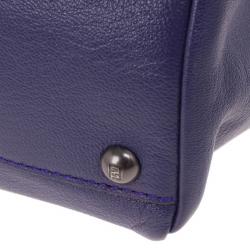 مملوكة مسبقًا Fendi Purple Leather Mini Peekaboo