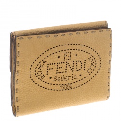Pre Owned Fendi Tan Selleria Leather Compact Wallet