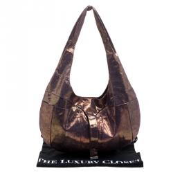 Pre Owned Fendi Holographic Shimmering Leather Shoulder Bag