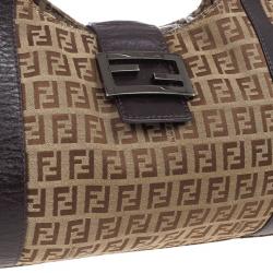 مملوكة مسبقًا Fendi Zucca Canvas Medium Shoulder Bag