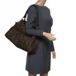 Pre Owned Fendi Tobacco Zucca Canvas Giant Chef Hobo