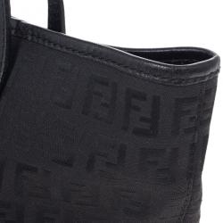 مملوكة مسبقًا Fendi Black Mini Zucca Tote
