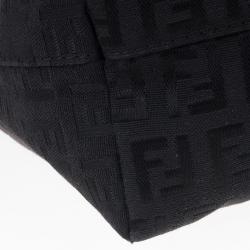 مملوكة مسبقًا Fendi Black Mini Zucca Tote