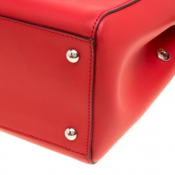 Pre Owned Fendi Red Leather Whipstitch Dotcom Top Handle Bag