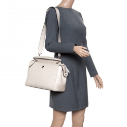 Pre Owned Fendi Off White Leather Dotcom Top Handle Bag