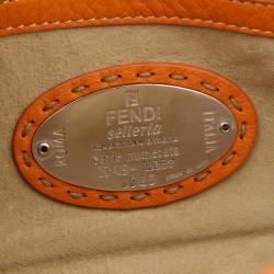 Pre Owned Fendi Orange Selleria Leather Baguette Shoulder Bag