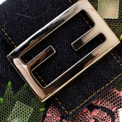 مملوكة مسبقًا حقيبة فندي باغيت دنيم مزخرف وردة زرقاء