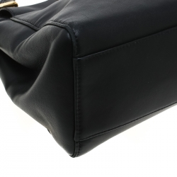 Pre Owned Fendi Black Leather Mini Peekaboo Top Handle Bag
