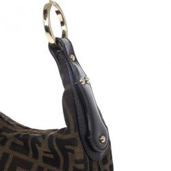 مملوكة مسبقًا Fendi Zucca Chef Chain Link Hobo