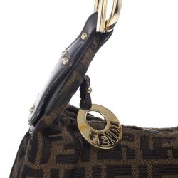 مملوكة مسبقًا Fendi Zucca Chef Chain Link Hobo